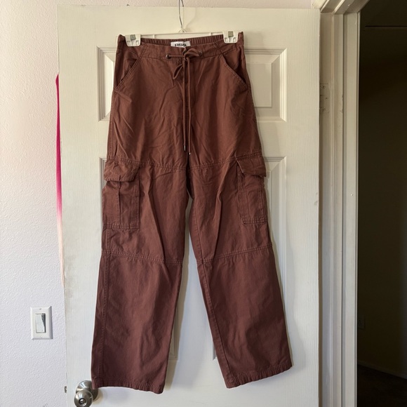 RSQ Men's Chocolate Cargo Pants - Picture 1 of 3